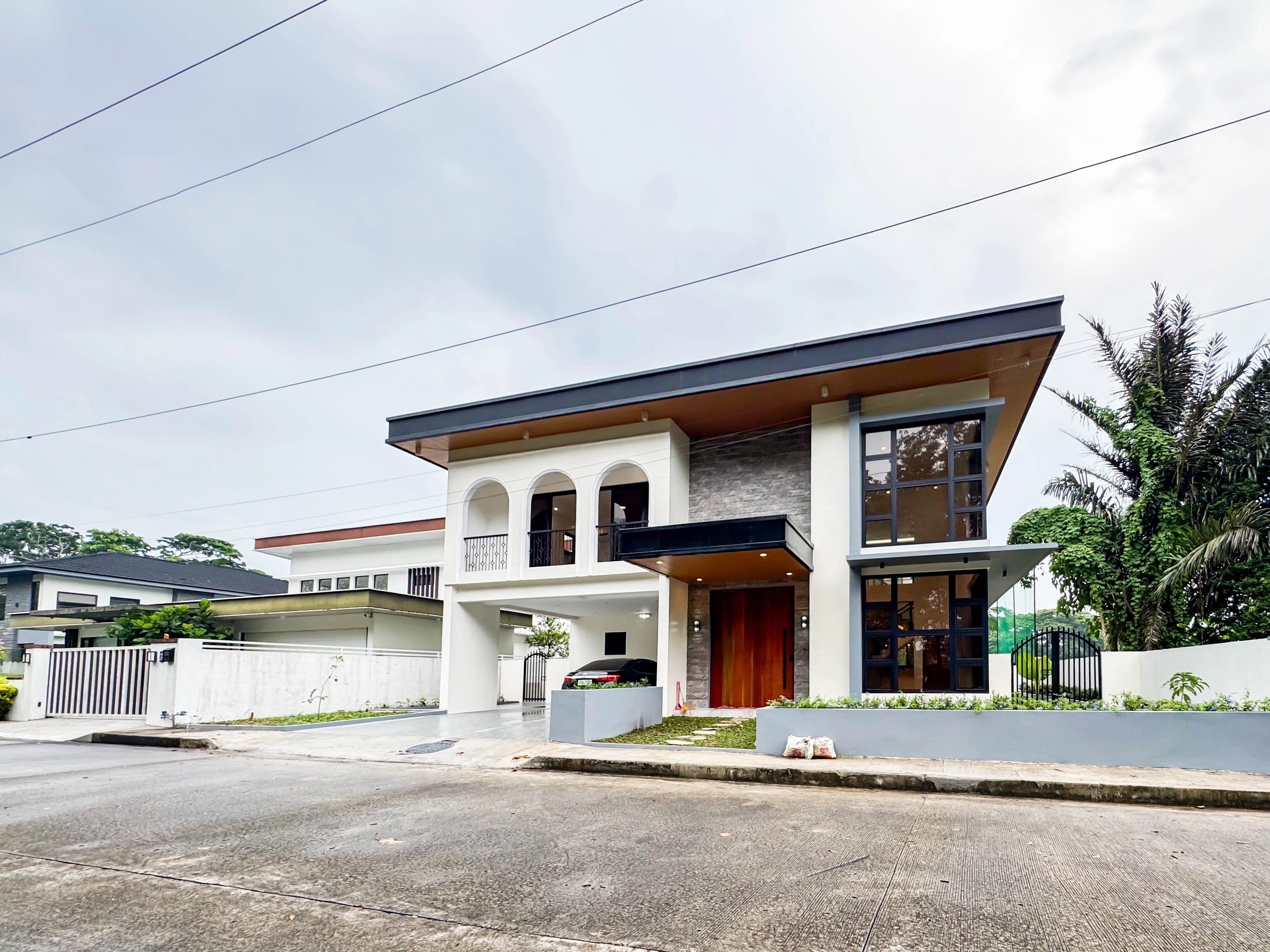 Riviera Estates | 4BR 420sqm House & Lot for Sale in Cavite