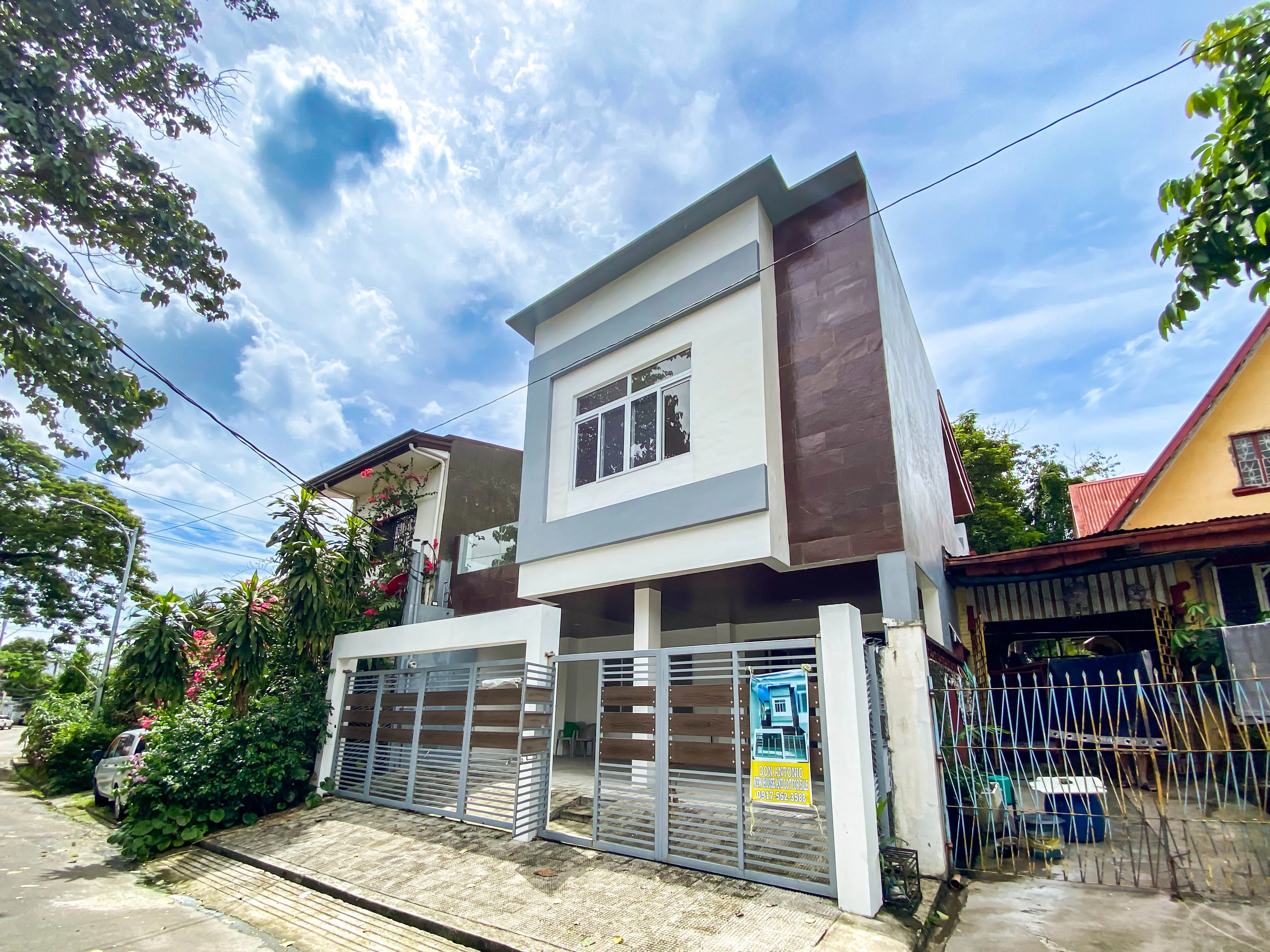 Don Antonio Heights - Quezon City | 4BR 350sqm House & Lot for Sale in Quezon City